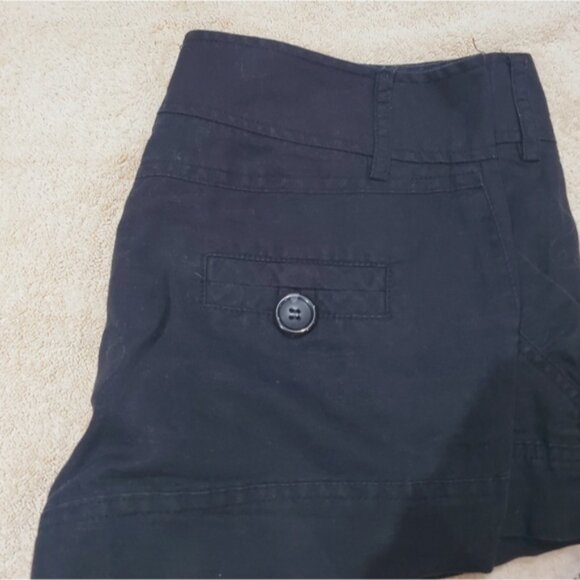 Vintage Black Linen Shorts - Picture 14 of 16